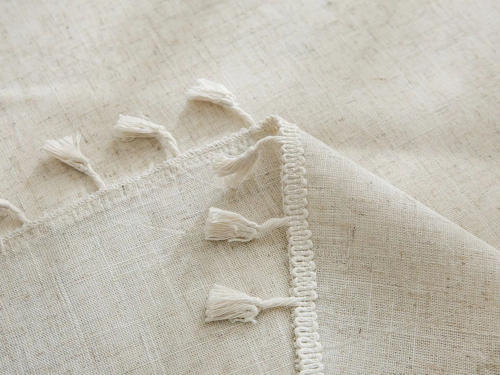 Linen Cotton Plain Tablecloth with Tassels Round Table Household