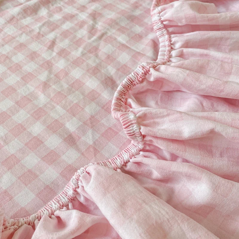 Plaid Style Fitted Sheet Skin-friendly Bed Cover Elastic Bedsheet for