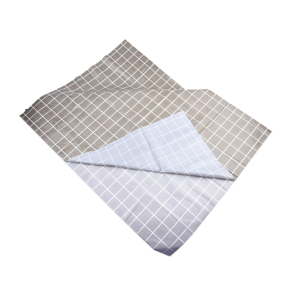 1Pcs Checkered Disposable Tablecloth Wedding Birthday Party Indoor