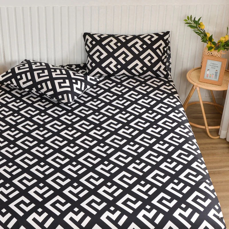 Simple Style Bedsheet Breathable Bed Cover Fitted Sheet with Elastic